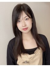 【staff中村みほ】トレンド～３Dネイルまで幅広くお任せ！「自分至上最高」のネイルを叶えましょう♪