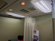 リセット整骨院/天井ライト
