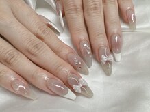 ラビィ(Raviy)/チークネイル