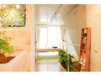 アロマアンドボディデザインサロン アースカラー 自由が丘(EARTH COLOR)/アースカラーの店内です♪