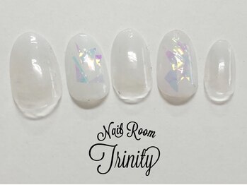 ネイルルーム トリニティ(Nail Room Trinity)/150種類以上選べるアート付