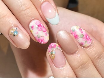 サロン ド ワカ(Salon de WAKA)/