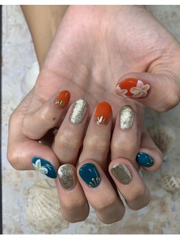 クイーナクルー(QUEENA CLUE)/お客様ネイル　プルメリア