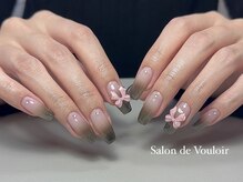 サロン ド ヴロワール(Salon de Vouloir)/黒×グラデーション