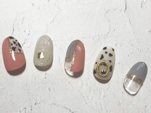 フレイムス アイラッシュ アンド ネイル(FRAMES)/トレンドのダルメシアンネイル