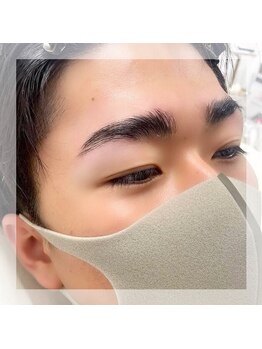 イルミン(irumin)/ハリウッドブロウリフト