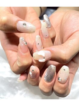 ルーネイル(Ruunail)/
