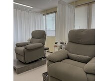 ナッキー(nacky)の雰囲気（ふかふかリクライニングチェアでゆっくりおくつろぎください♪）