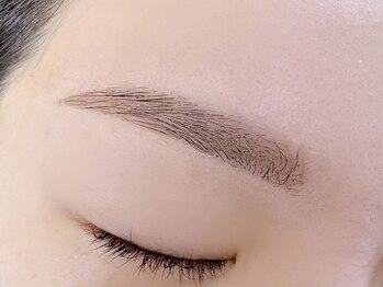 アティック 春日井店(Attc)の写真/【ハリウッドブロウ/眉ワックス】でトレンド眉に♪垢抜け眉毛でマスク映え♪アイブロウメイクの時短にも☆