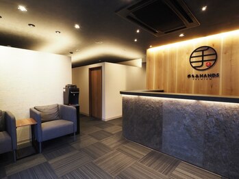 手もみハンズプレミアム 甲子園口店(手もみHANDS PREMIUM)の写真/【最終受付22時】当店自慢の卓越した本格施術がお手頃価格!気軽に通えるサロンで至福の癒しとリラックス♪