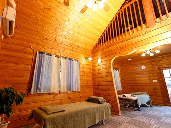 グサリィ(GUSALLY)/一階ボディケア、ヘッド フロア