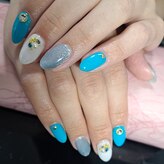 アヴェカムールAvec Amour)