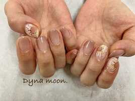 ヒマワリネイル