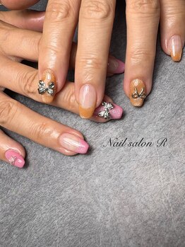 ネイルサロン アール(Nail salon R)/持ち込みデザイン