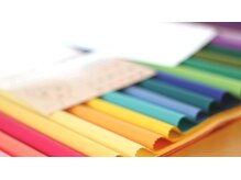 メゾンデ(maison de)/パーソナルカラー5つの効果とは?