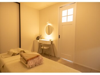 アモ(amo)/施術室