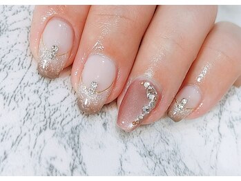 ネイル グラファー(Nail grapher)/