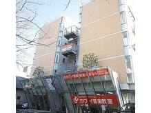 アクト(ACT)の雰囲気（南区江越にある「シルワエッセ」というテナントの2Fになります）