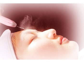 エステ ステーション 梅田本店/ウォーターピーリングで毛穴ケア