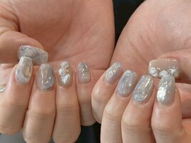 ニュアンスぷっくりネイル