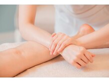 美人バスト 赤羽店/バストアップは足の裏から★