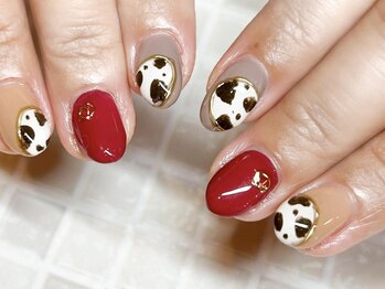 リノ カヒリ アイラッシュ(Lino kahili)/人気No. 1定額アート