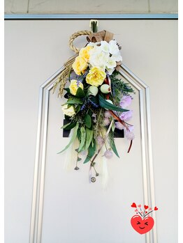 パナケイア/2026年　ドア前スワッグ