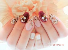 グランチュール(Grantulle)/ヒョウ柄ネイル