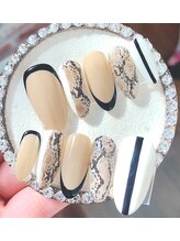 爪ソウシャイン(爪 SO SHINE)/パイソン★