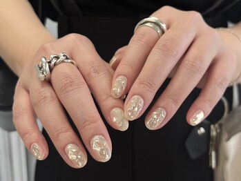 シーズネイル(She's nail)の写真/【写真:初回オフ込¥6980】誰もが見惚れる指先に...*好感度upの上品デザインが人気!Instagramもcheck*