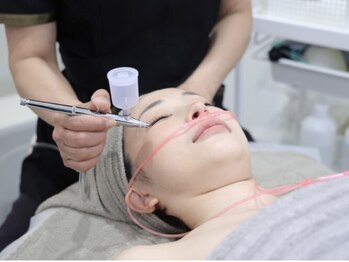 リシェルの写真/伏見駅徒歩2分で通いやすい♪水素×フェイシャルエステでトーンアップを叶えます◎美白ケアは、リシェルへ!