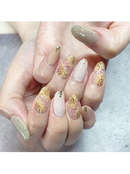 アウグーリ(AUGURI)/ひまわりネイル ♪