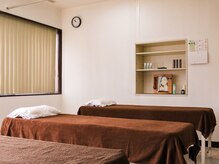 諫早鍼灸院/【清潔感のある店内】