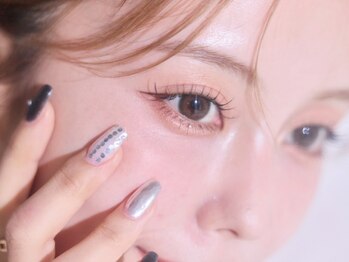 ロレインアイ 梅田芝田店の写真/【大阪梅田すぐ】モチの良さにこだわったLEDマツエクが魅力☆自まつ毛を労わる丁寧な施術で美しい目元へ♪