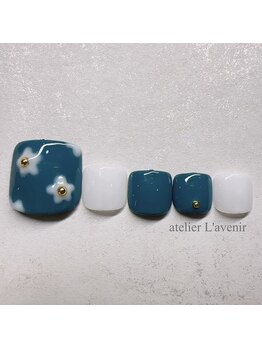 アトリエラブニール/お花ネイル