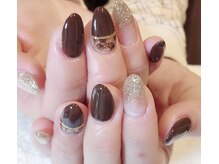 ジェイノヴァール(Jnovart)/