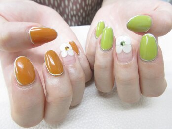 ネイルサロン キラップ(Nail Salon KiLAP)/3Dお花×ふちどり¥8500
