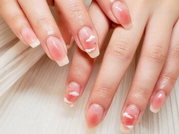 ナンバーヨン シブヤ(No.4 Shibuya)/チークネイル