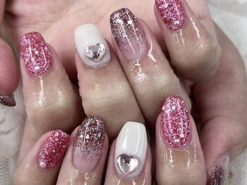 ハニービービー(Honey Bee Bee)/ピンクラメネイル