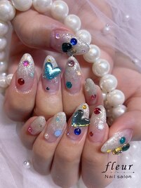 パーツ代込み120分宝石箱ネイル