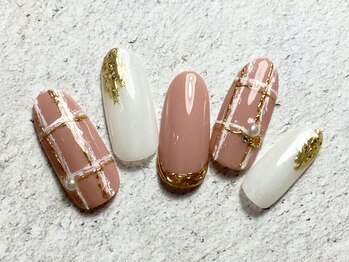 エムネイル(M nail)/8月9月 定額デザイン