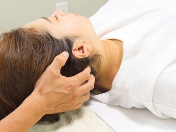 美シセイ整体 所沢店の写真/仕事モードをオフにする【脳休ヘッドスパ】