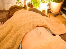 ビーフラット(B-flat)の雰囲気(施術風景)