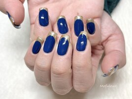 ネイビー×ゴールドフレンチ