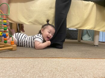 子育てママの整体サロン/施術中のお子様の様子