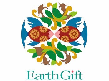 アースギフト(Earth Gift)の写真/ガチガチ肩甲骨を解き放ち疲れにくい身体へ。肩甲骨はがし・筋膜リリース・カッピングでリンパ深部に届く！