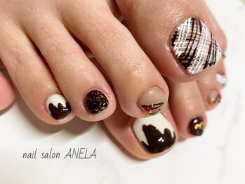 アネラ(ANELA)/バレンタインネイル
