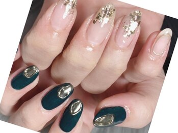 40代～人気♪アシメネイル