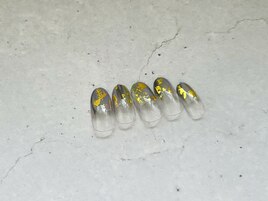 金箔塗りかけネイル