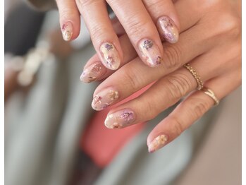 ルアーナ(LUANA)/フラワーネイル